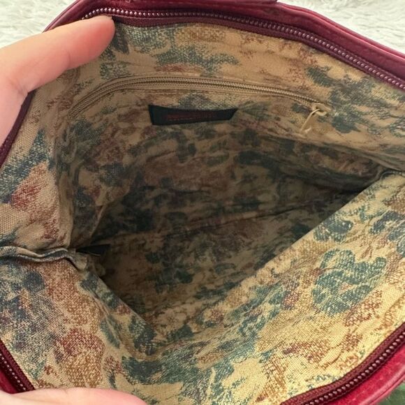 HOBO International Red Distressed Leather‎ Foldable Clutch Purse Bag - Picture 5 of 8